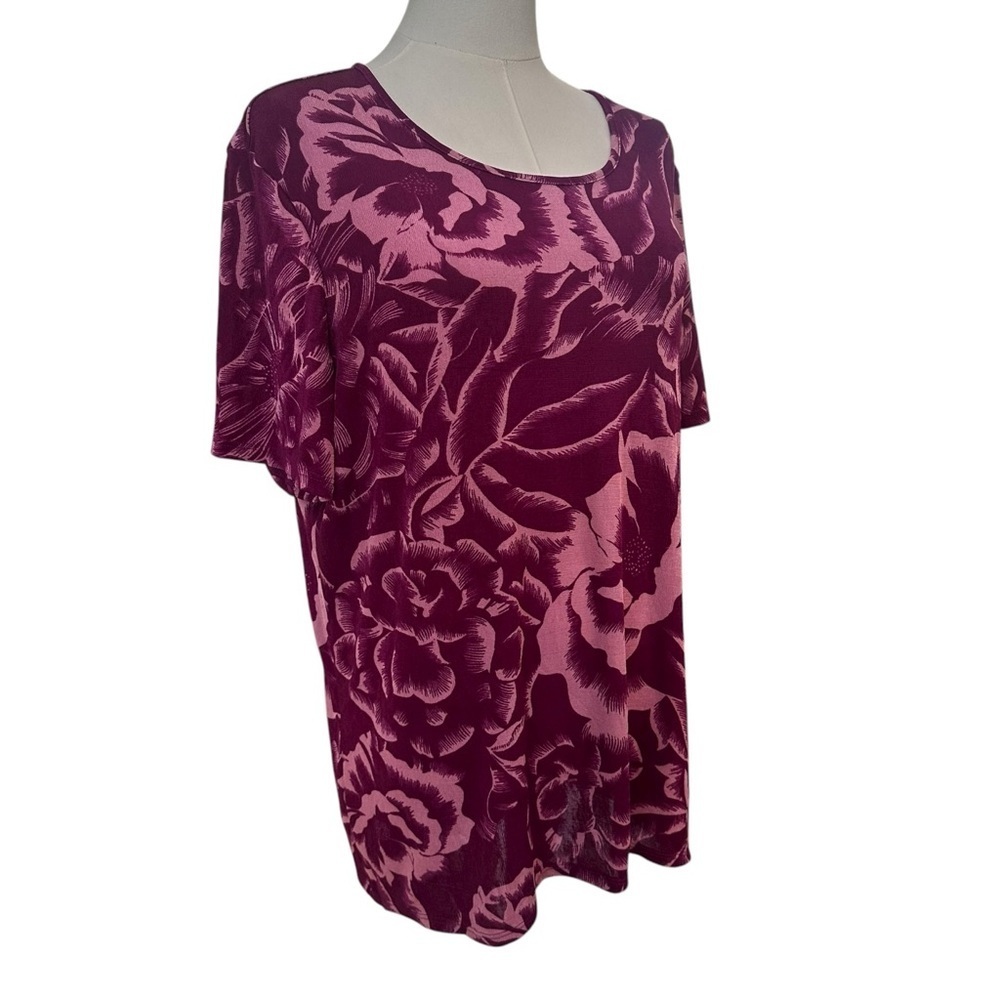Jaclyn Smith Women's XL Magenta Rose Floral Stretchy Curvy Work Casual Blouse - Picture 2 of 6